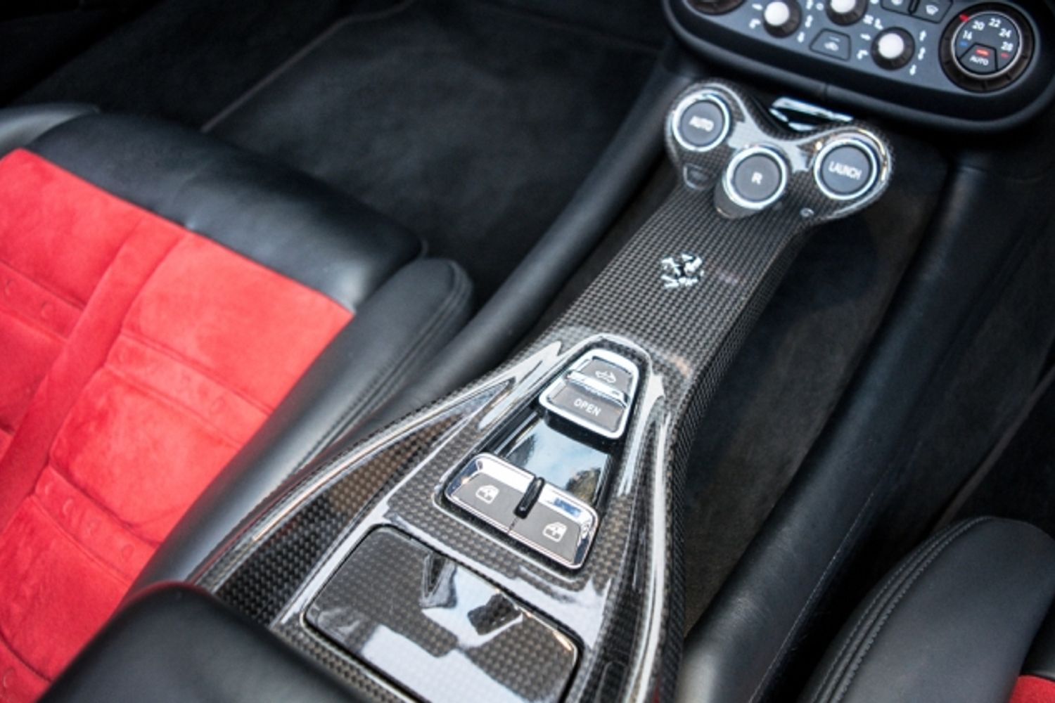 FERRARI CALIFORNIA 30 PETROL Convertible 4.3 2 PLUS 2 2DR Semi Automatic