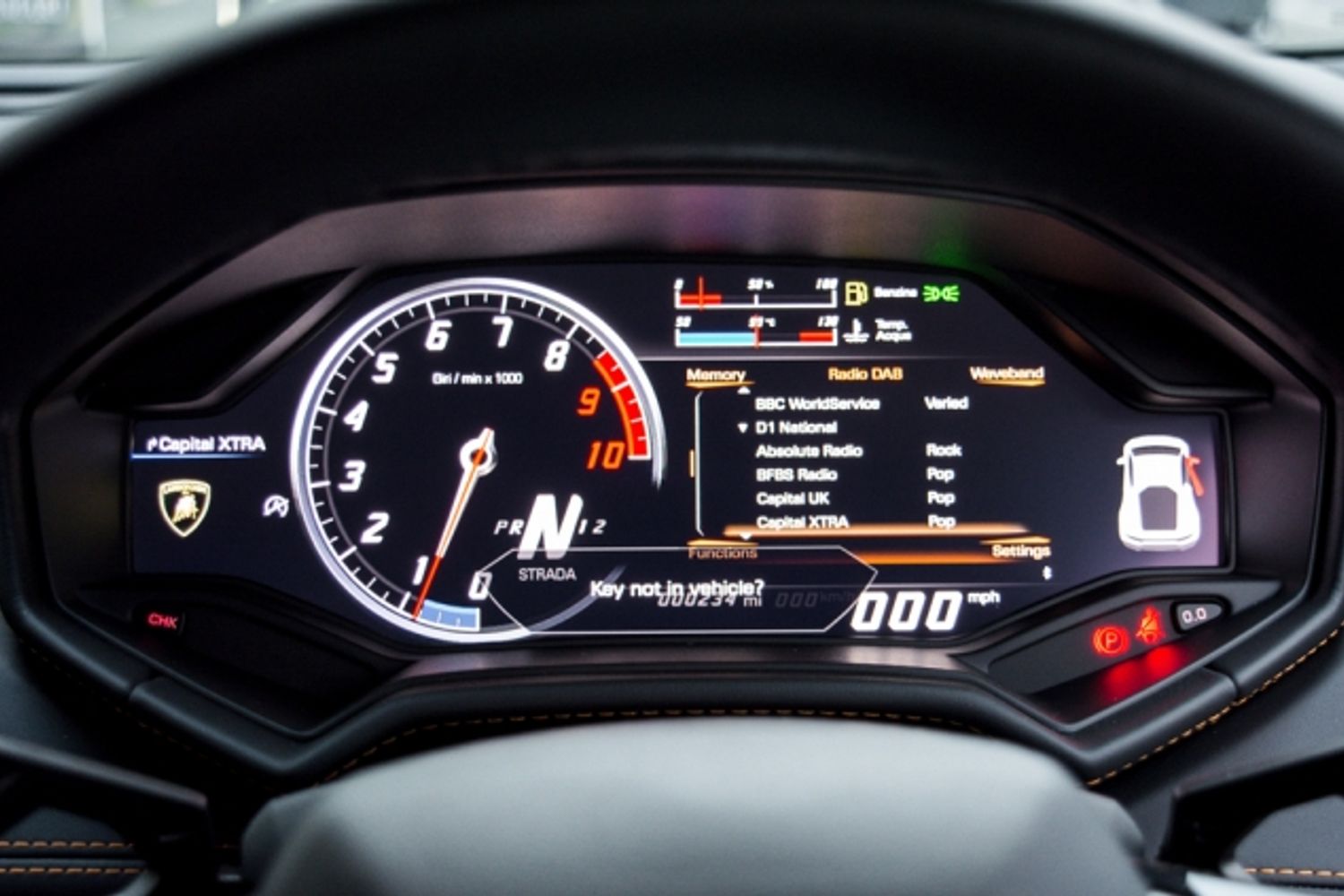 LAMBORGHINI HURACAN COUPE 5.2 LP 610-4 2DR SEMI AUTOMATIC