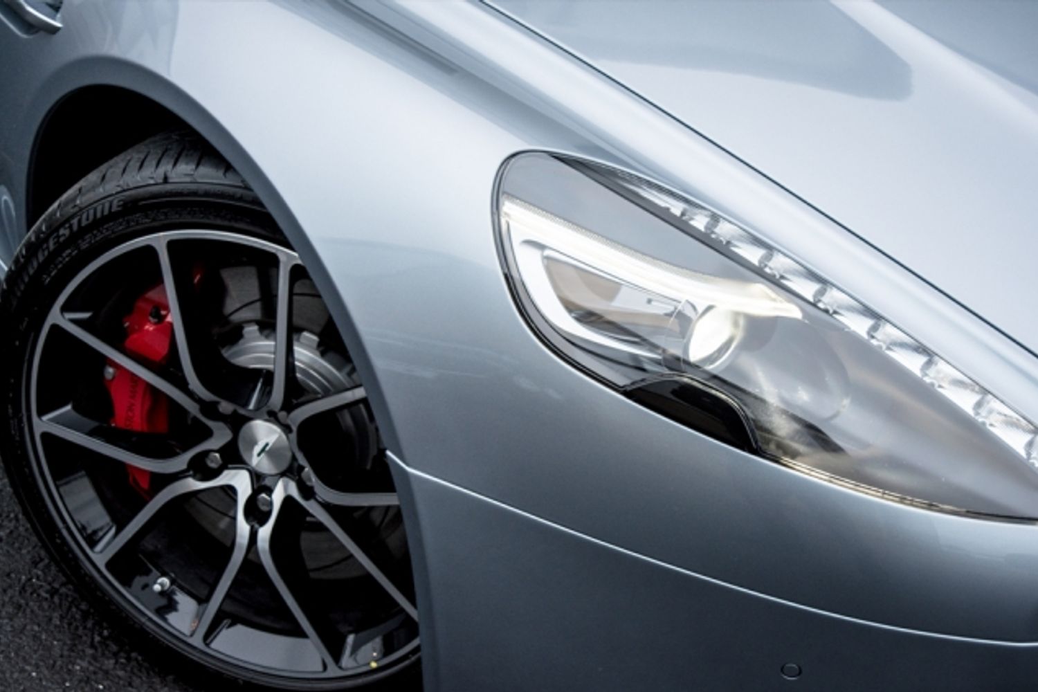 ASTON MARTIN RAPIDE HATCHBACK 5.9 S V12 5DR AUTOMATIC