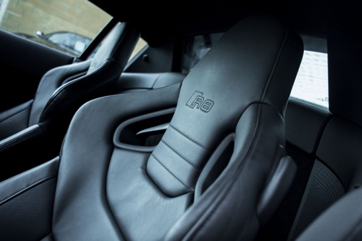 AUDI R8 PETROL Coupe 5.2 V10 PLUS QUATTRO 2DR Semi Automatic