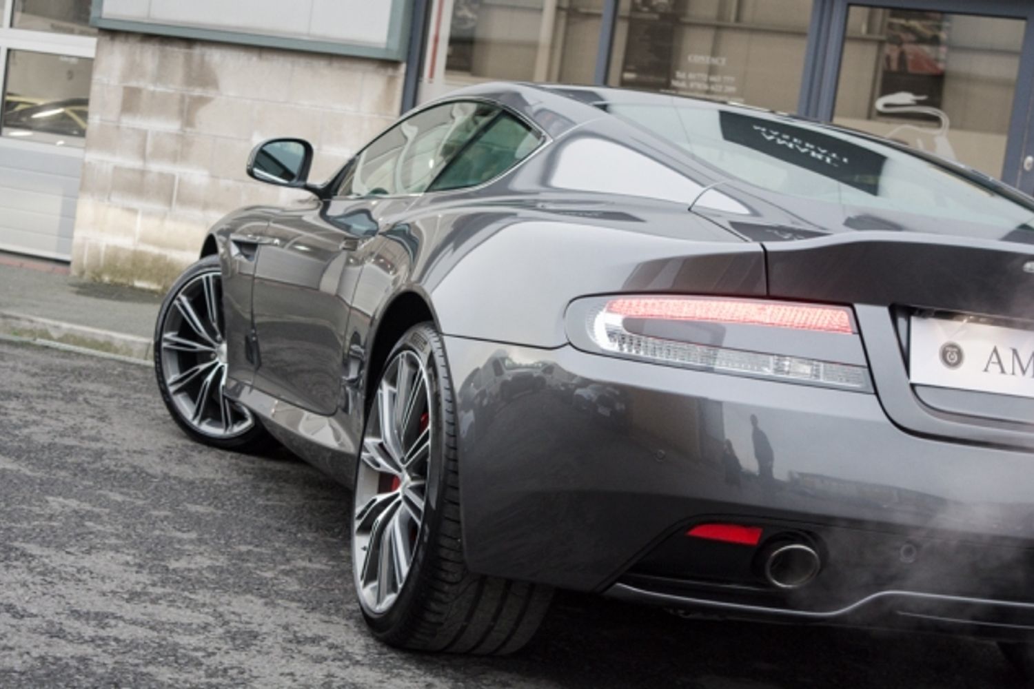 ASTON MARTIN DB9 COUPE 5.9 V12 2DR AUTOMATIC