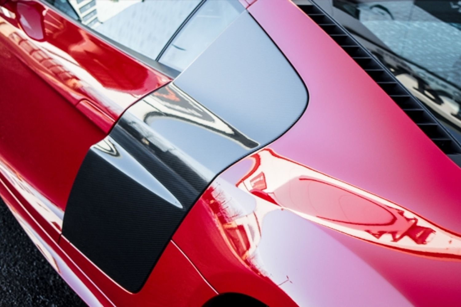 AUDI R8 PETROL Coupe 5.2 V10 PLUS QUATTRO 2DR Semi Automatic