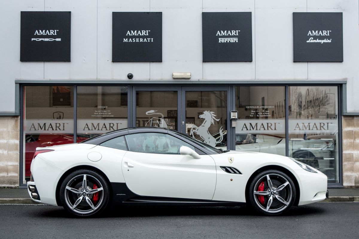 FERRARI CALIFORNIA 30 PETROL Convertible 4.3 2 PLUS 2 2DR Semi Automatic