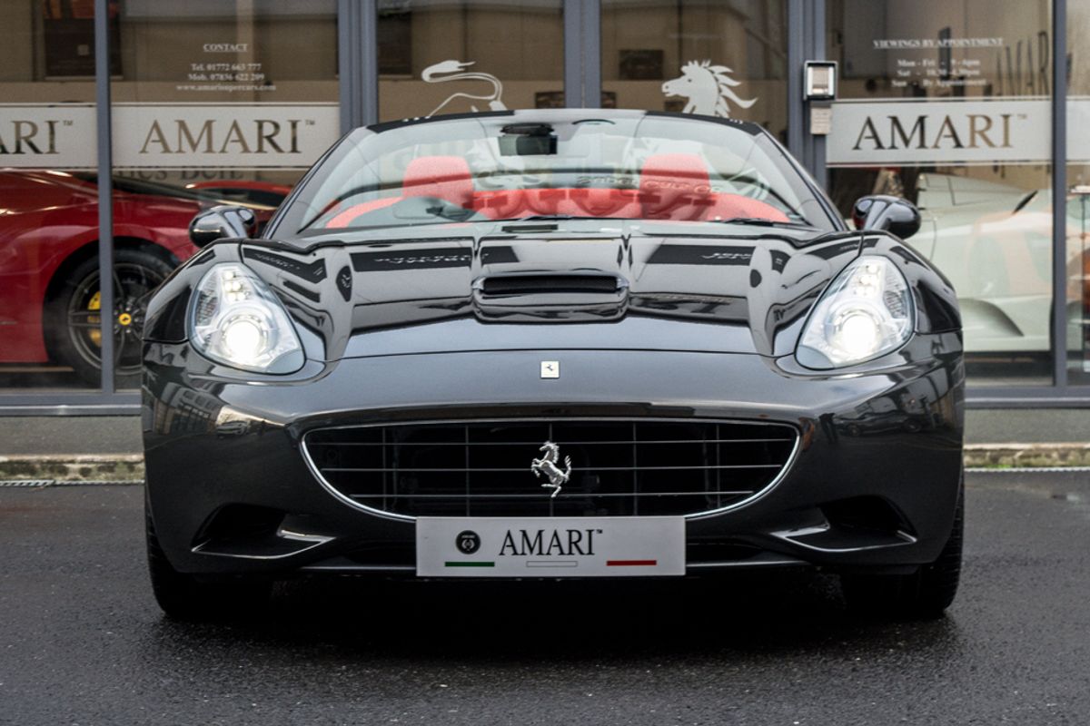 FERRARI CALIFORNIA PETROL Convertible 4.3 2 PLUS 2 2DR Semi Automatic