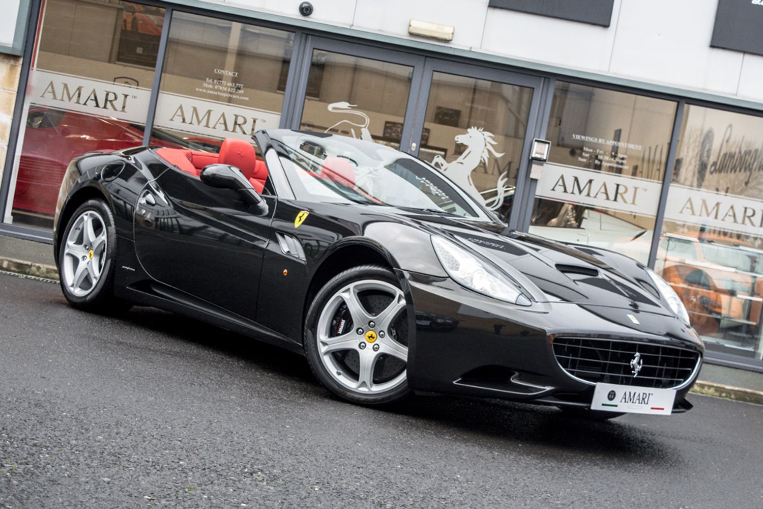 FERRARI CALIFORNIA PETROL Convertible 4.3 2 PLUS 2 2DR Semi Automatic