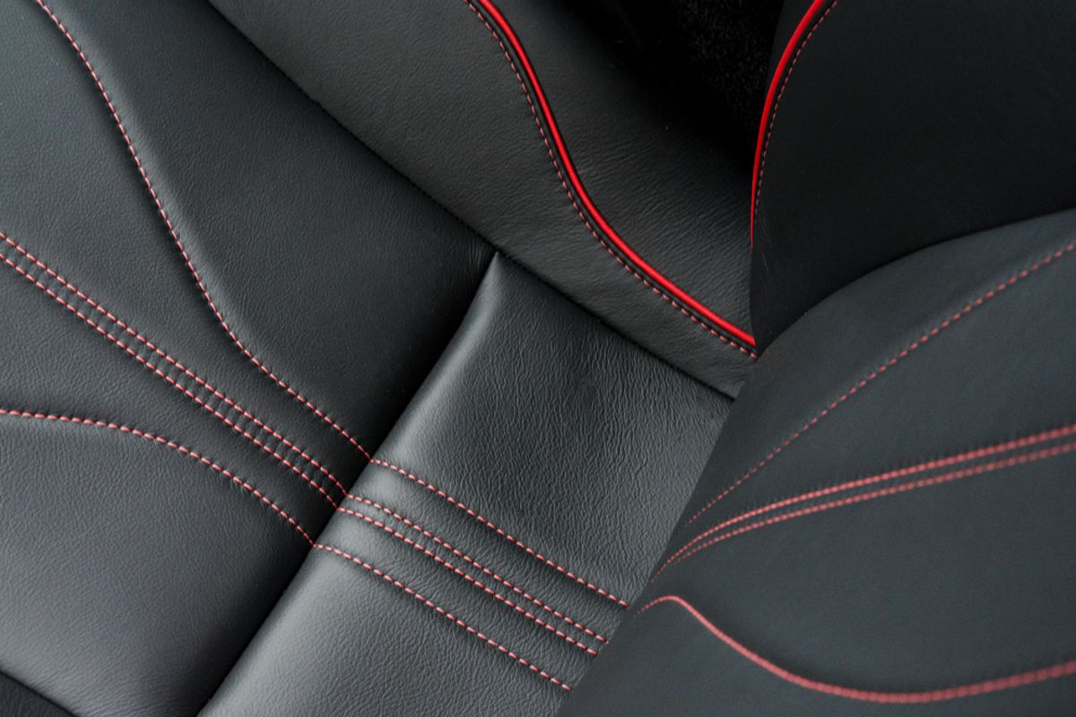 ASTON MARTIN DB9 COUPE 5.9 V12 2DR AUTOMATIC