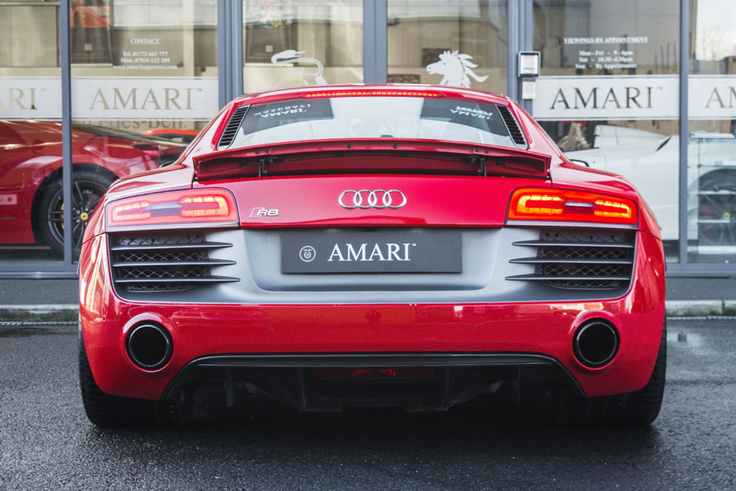AUDI R8 PETROL Coupe 5.2 V10 PLUS QUATTRO 2DR Semi Automatic