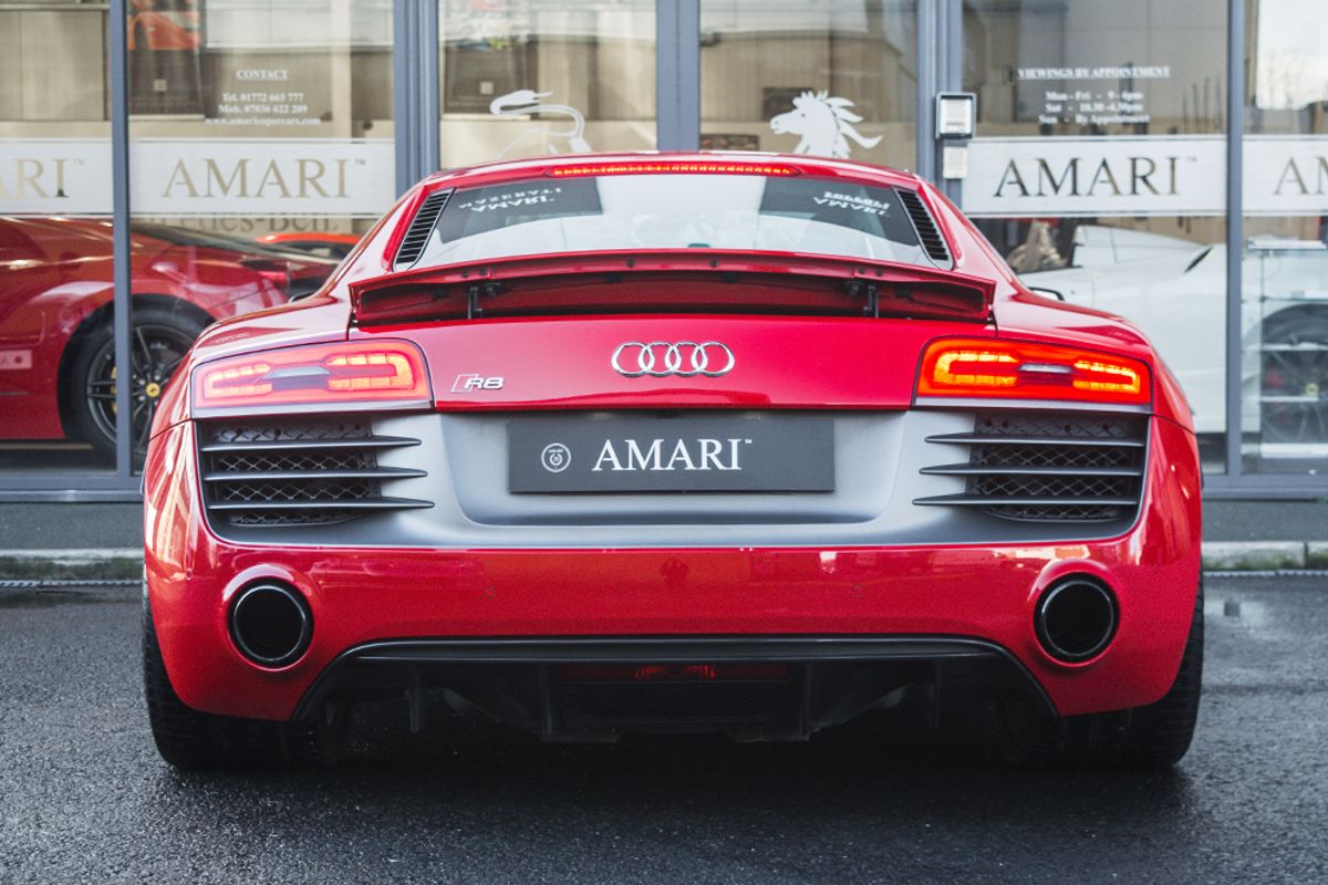 AUDI R8 PETROL Coupe 5.2 V10 PLUS QUATTRO 2DR Semi Automatic