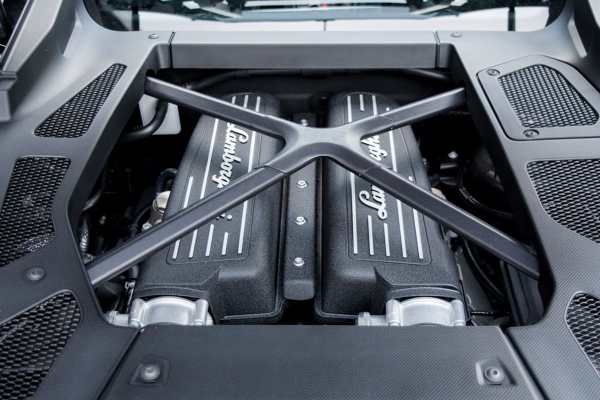 LAMBORGHINI HURACAN COUPE 5.2 LP 610-4 2DR SEMI AUTOMATIC