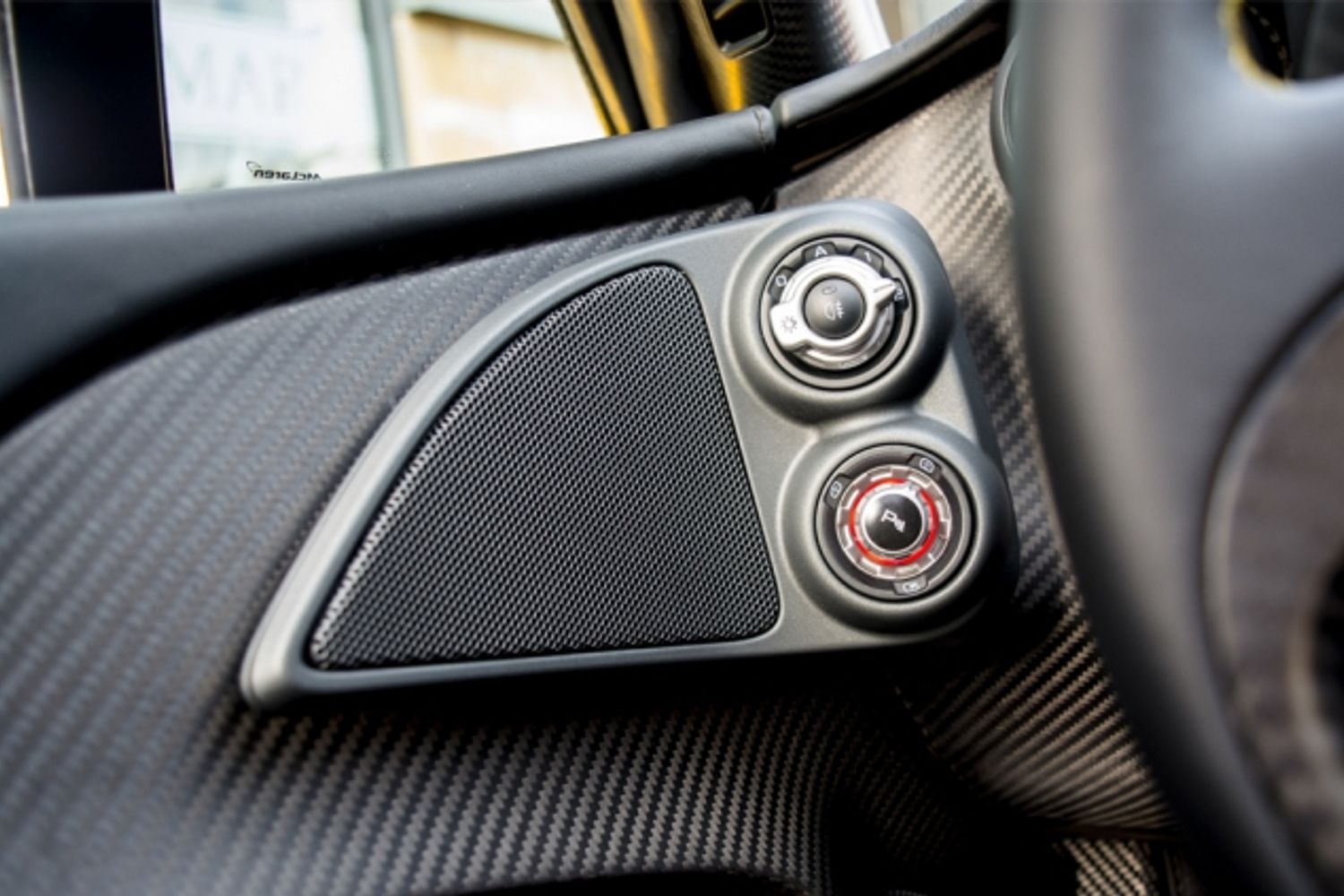 MCLAREN P1 PETROL Coupe 3.8 P1 AUTO