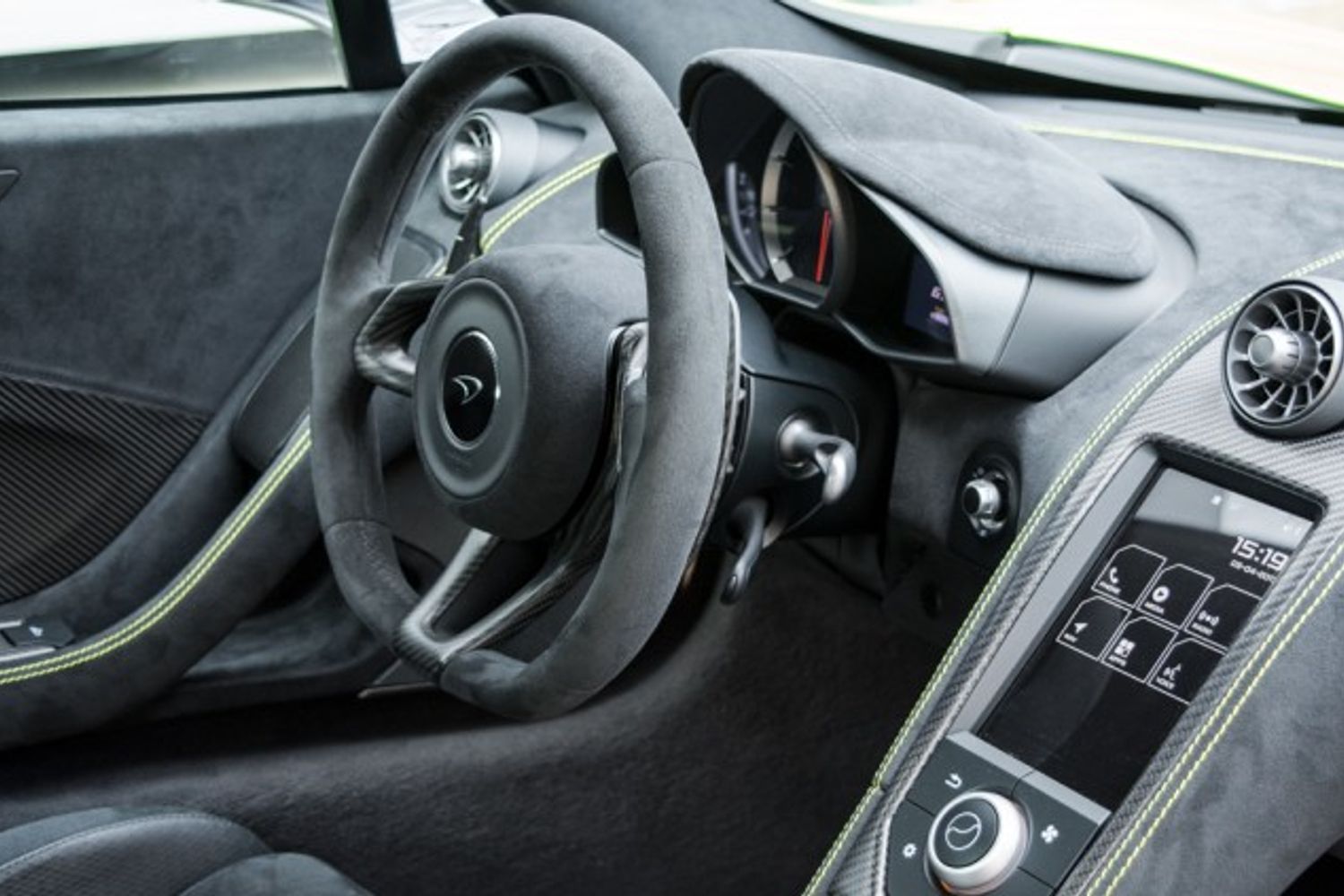 MCLAREN 675LT COUPE 3.8