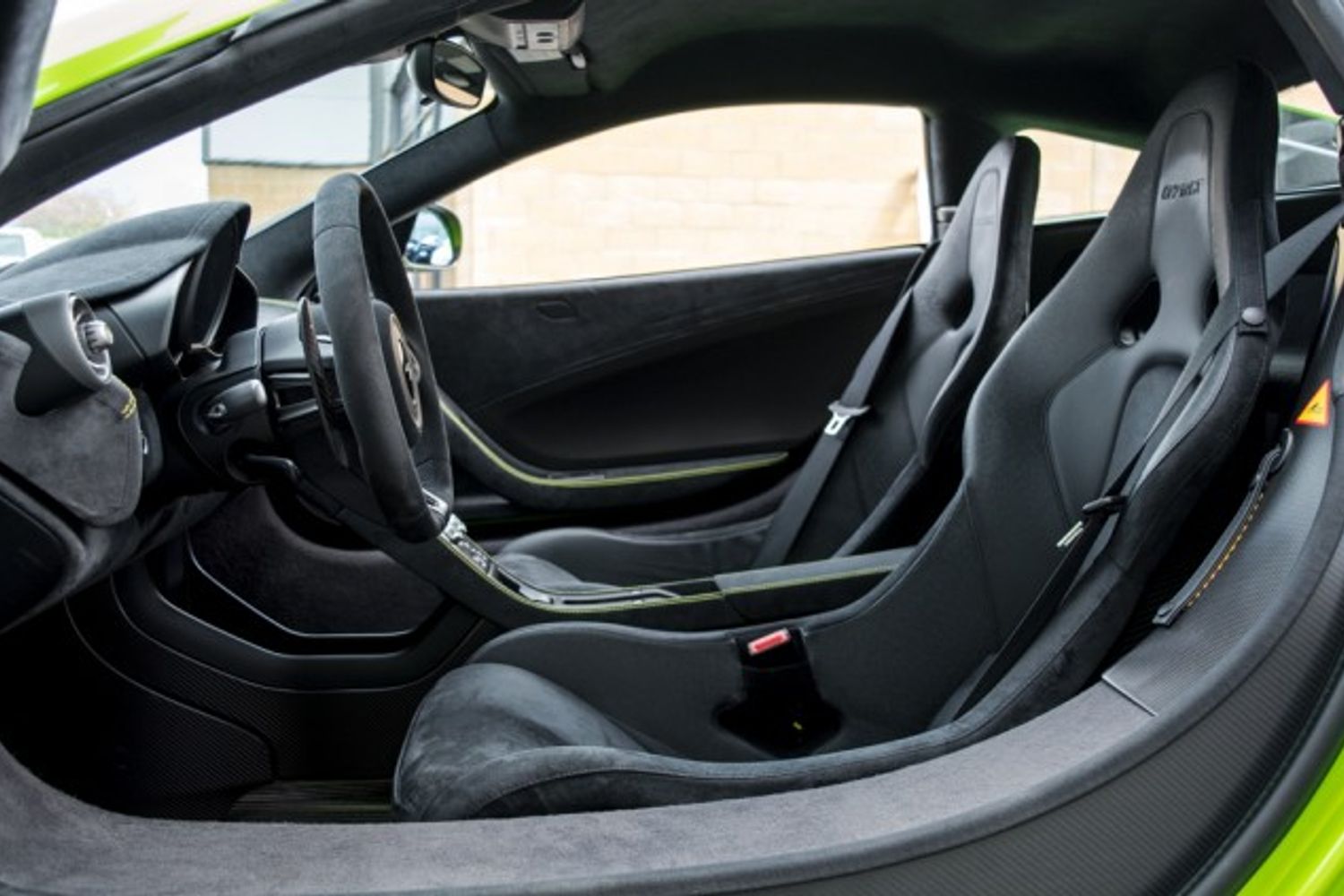 MCLAREN 675LT COUPE 3.8