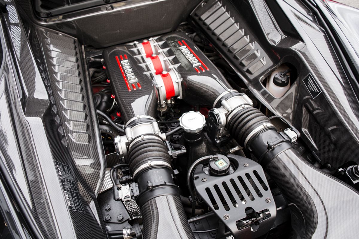 FERRARI 458 SPECIALE PETROL Coupe 4.5 AB 2DR Semi Automatic