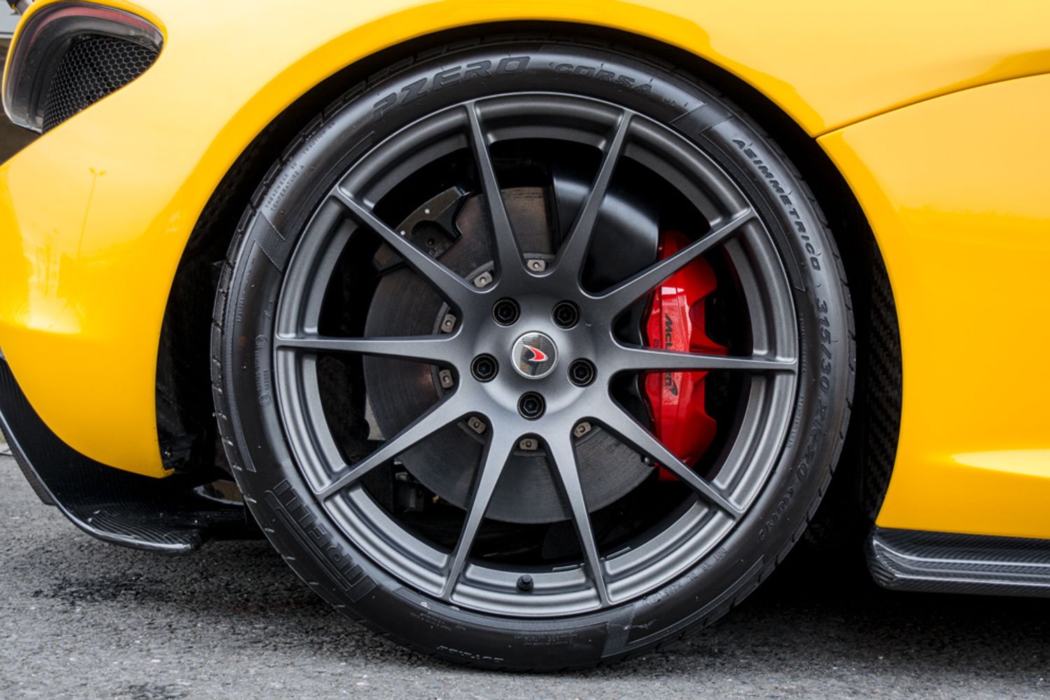 MCLAREN P1 PETROL Coupe 3.8 P1 AUTO