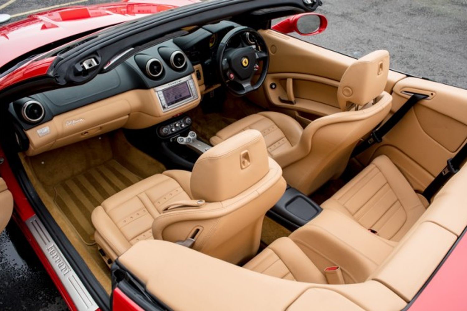 FERRARI CALIFORNIA PETROL Convertible 4.3 2 PLUS 2 2DR Semi Automatic