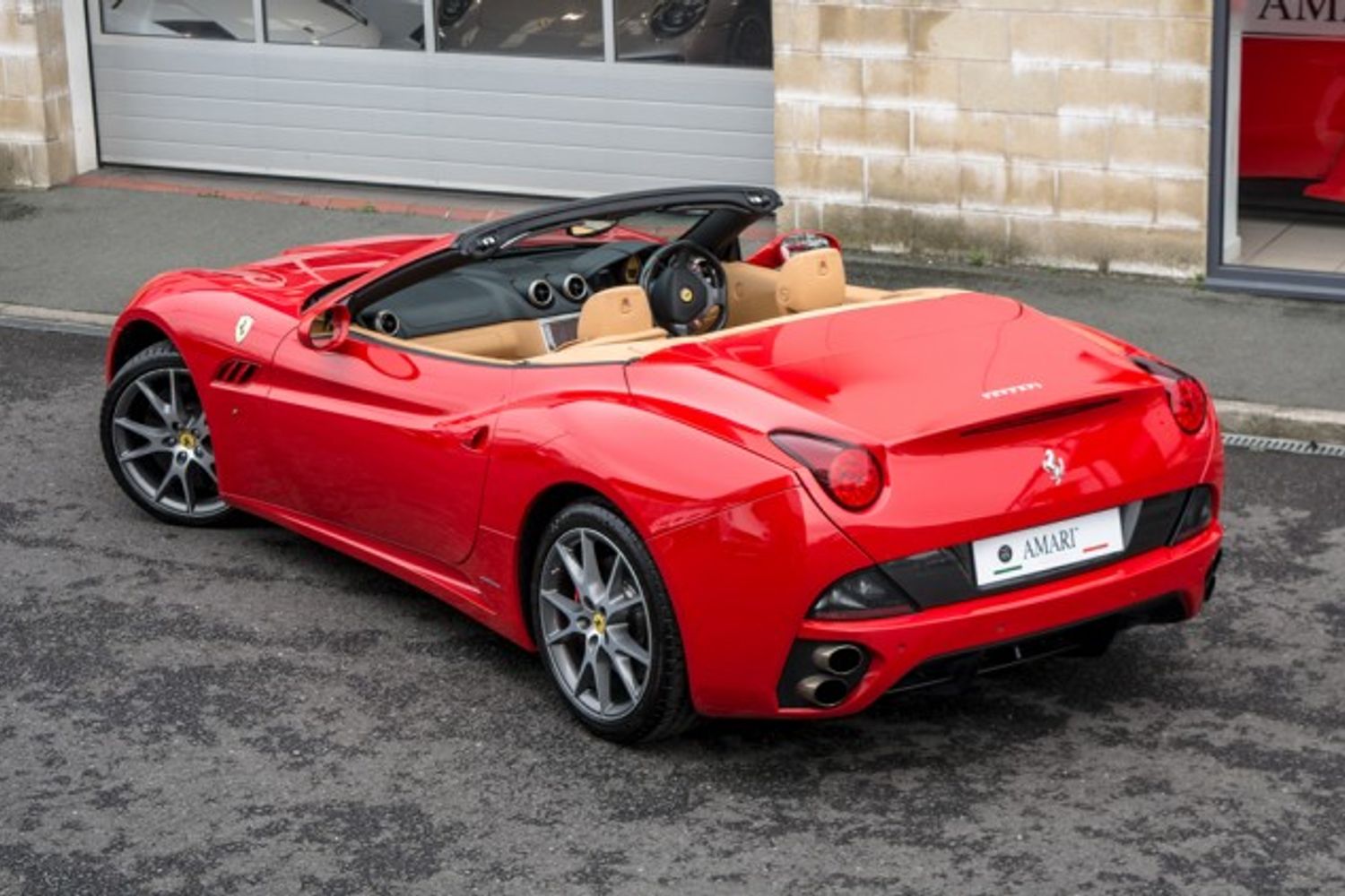 FERRARI CALIFORNIA PETROL Convertible 4.3 2 PLUS 2 2DR Semi Automatic