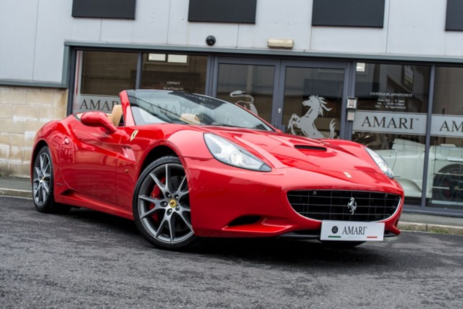 FERRARI CALIFORNIA PETROL Convertible 4.3 2 PLUS 2 2DR Semi Automatic