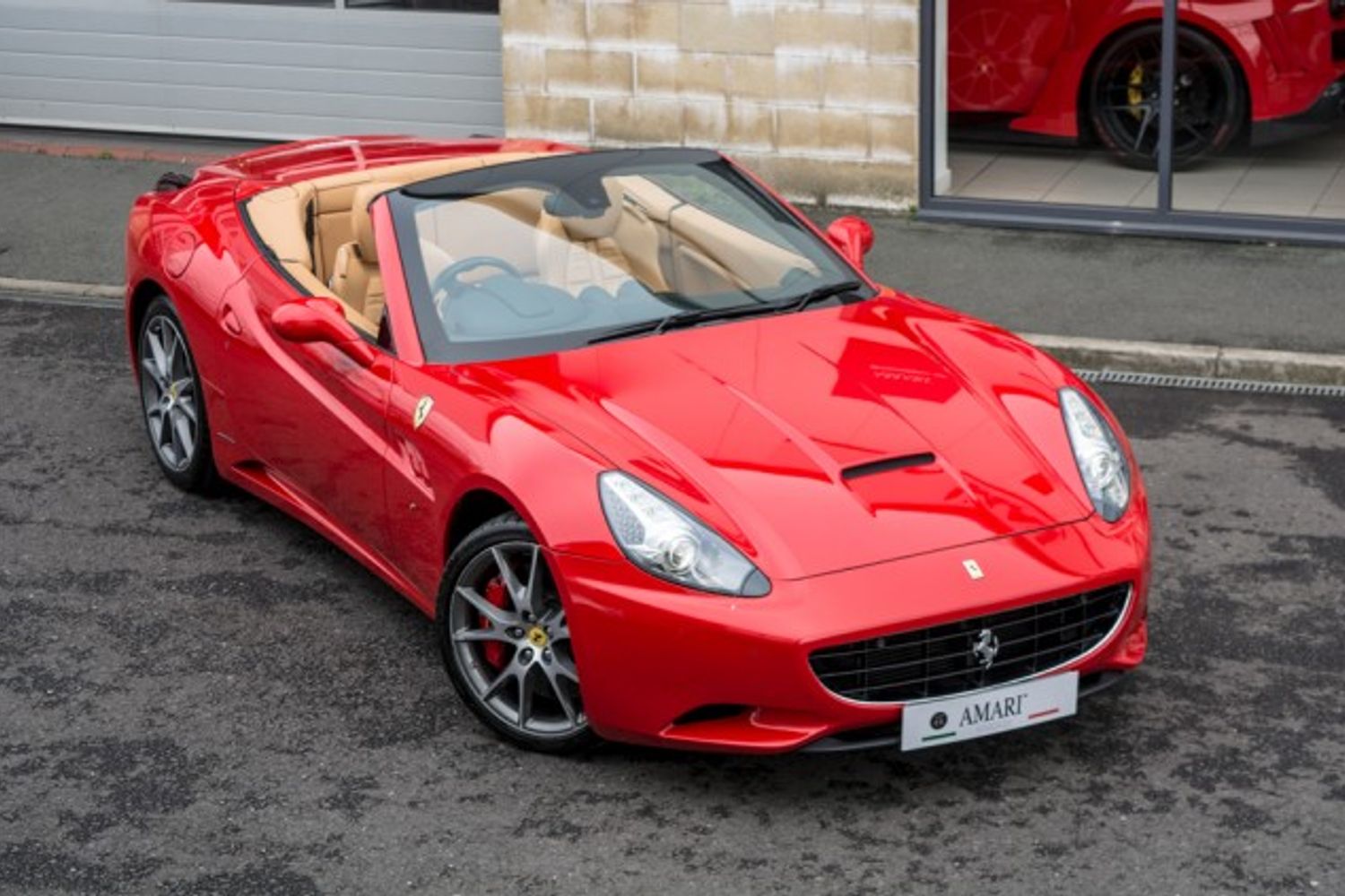 FERRARI CALIFORNIA PETROL Convertible 4.3 2 PLUS 2 2DR Semi Automatic