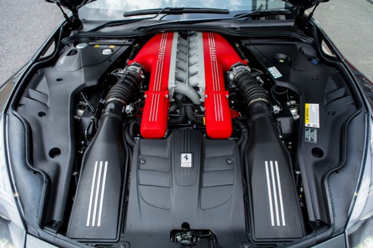 FERRARI F12 BERLINETTA PETROL Coupe 6.3 AB 2DR Semi Automatic