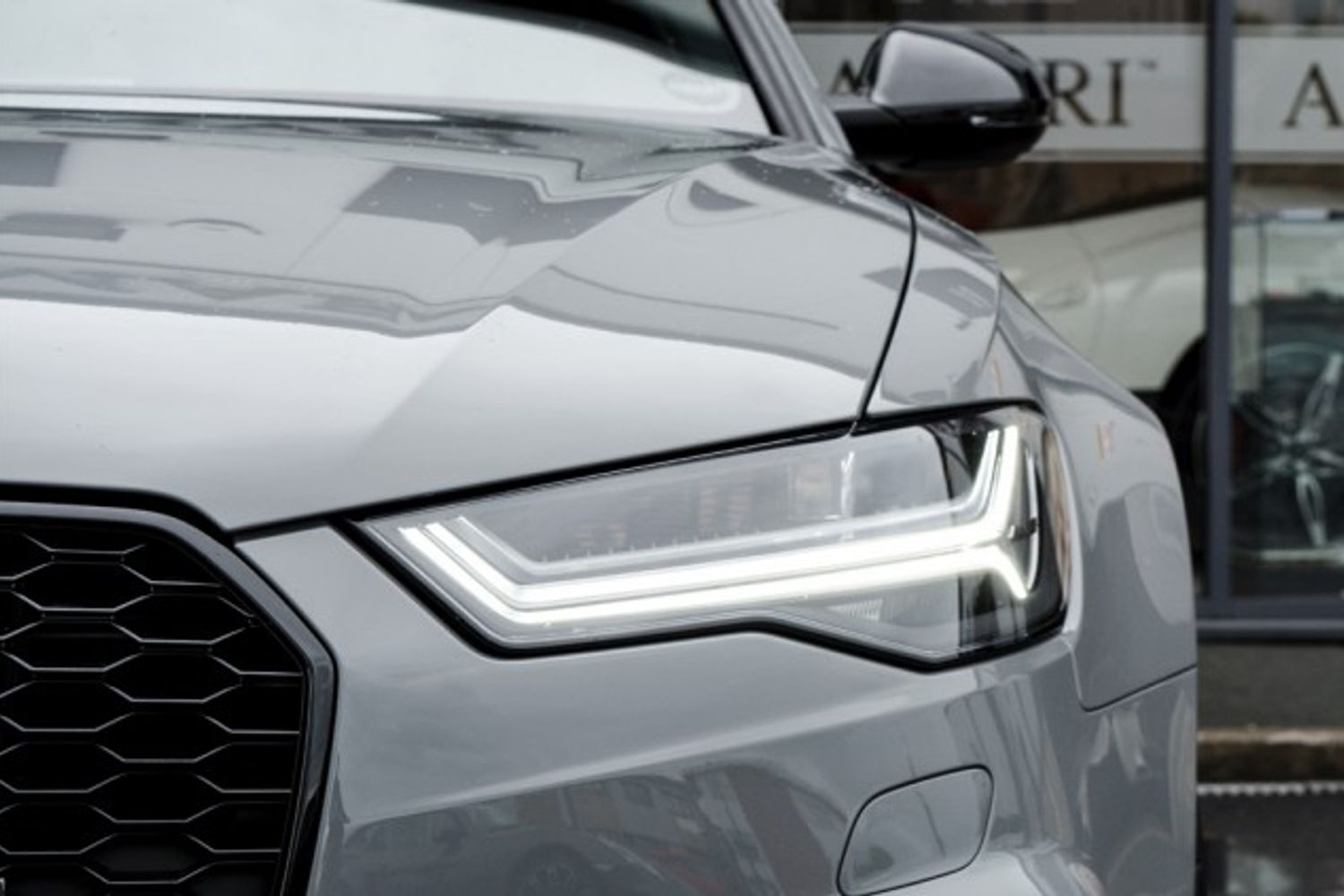 AUDI RS6 PETROL Estate 4.0 RS6 PLUS AVANT TFSI QUATTRO 5DR Performance Automatic