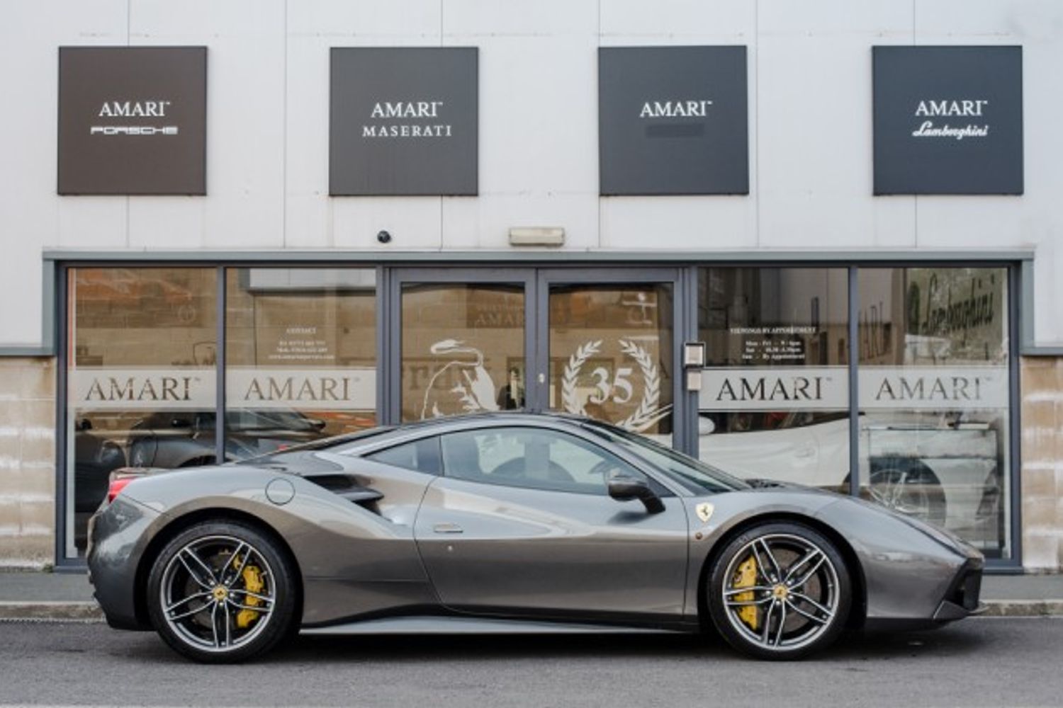 FERRARI 488 PETROL Coupe 3.9 GTB 2DR Semi Automatic