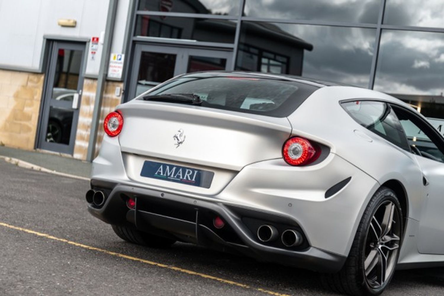 FERRARI FF Hatchback 6.3 V12
