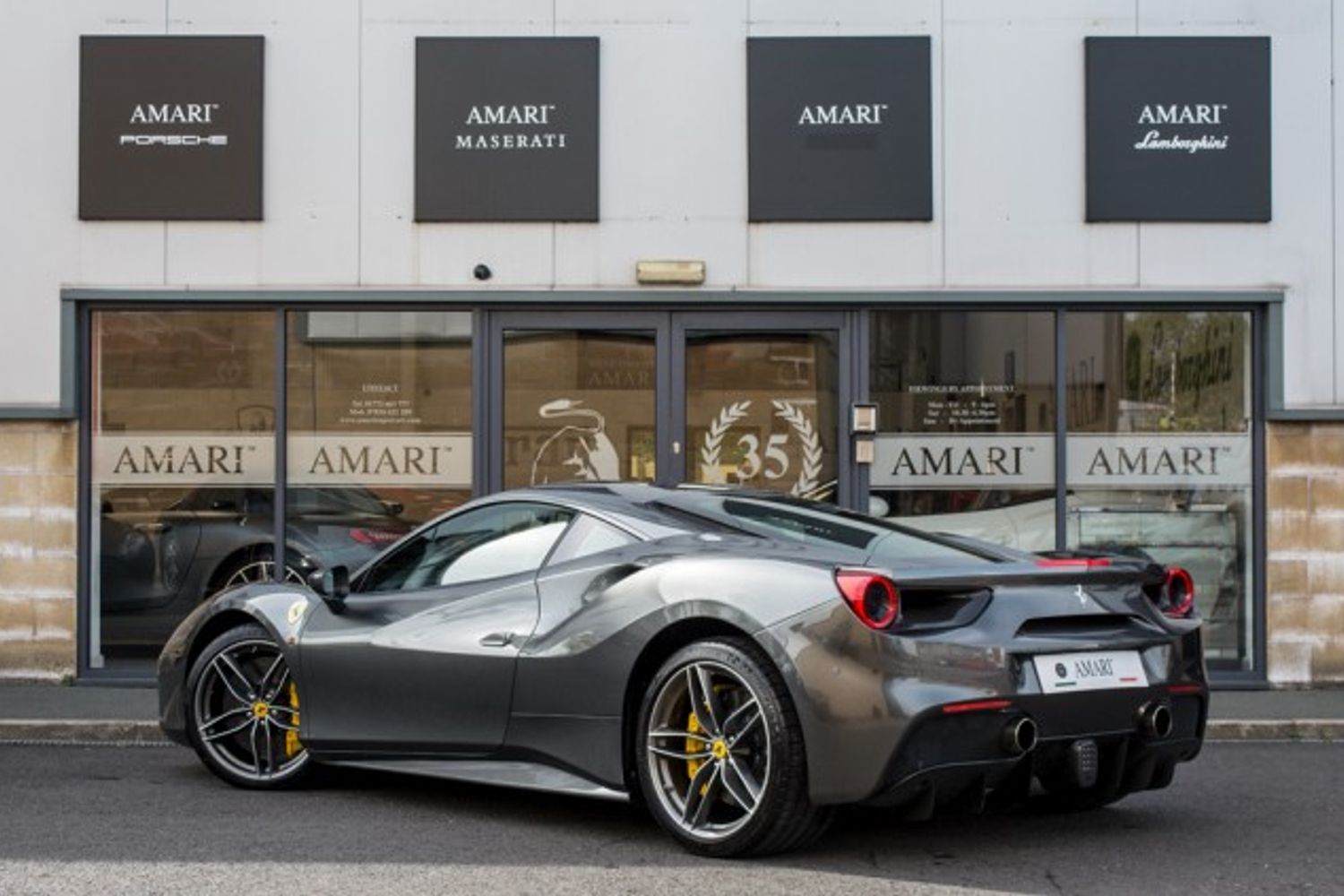 FERRARI 488 PETROL Coupe 3.9 GTB 2DR Semi Automatic