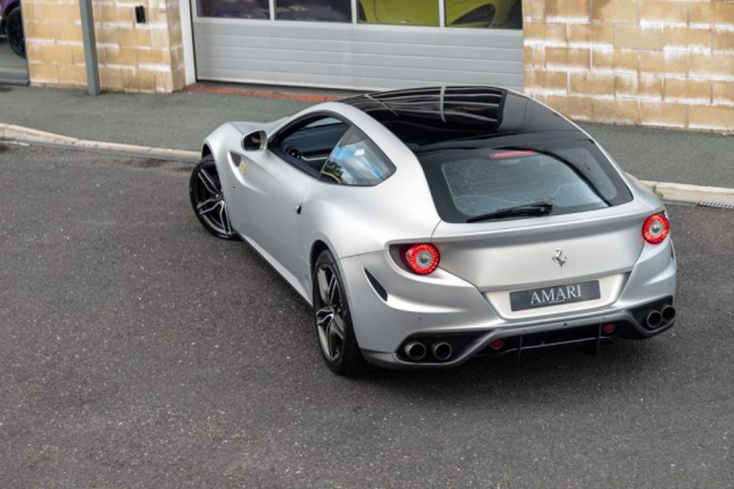 FERRARI FF Hatchback 6.3 V12