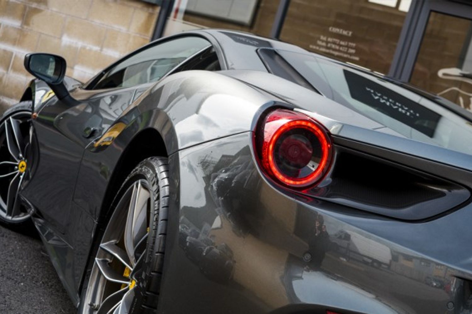 FERRARI 488 PETROL Coupe 3.9 GTB 2DR Semi Automatic