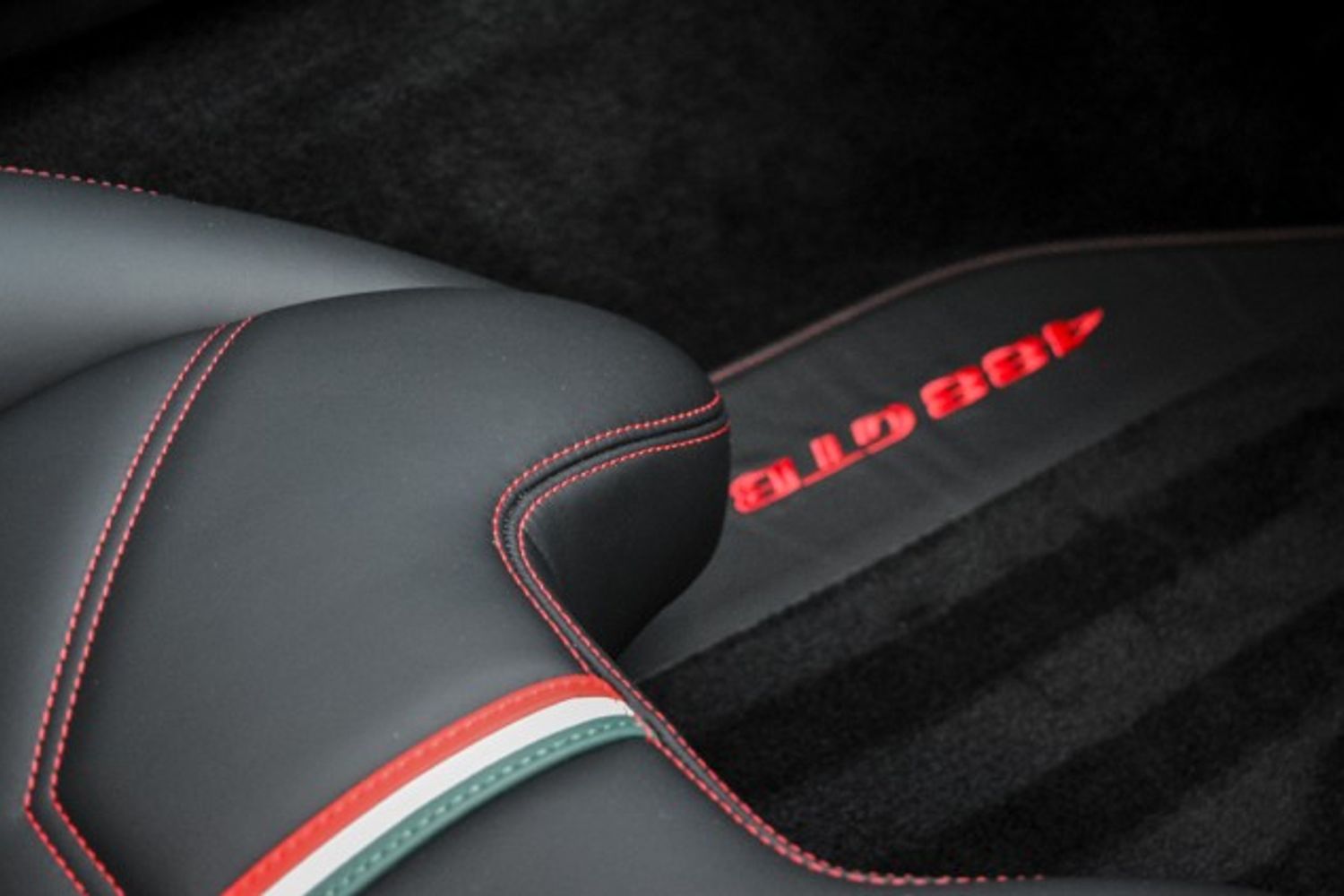FERRARI 488 PETROL Coupe 3.9 GTB 2DR Semi Automatic
