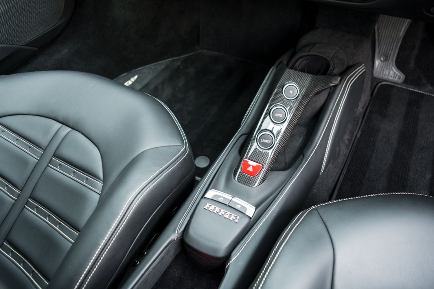 FERRARI 488 PETROL Coupe 3.9 GTB 2DR Semi Automatic
