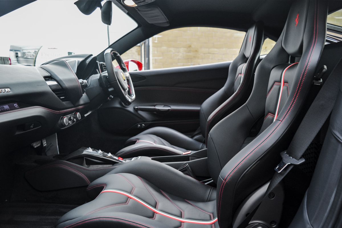 FERRARI 488 PETROL Coupe 3.9 GTB 2DR Semi Automatic