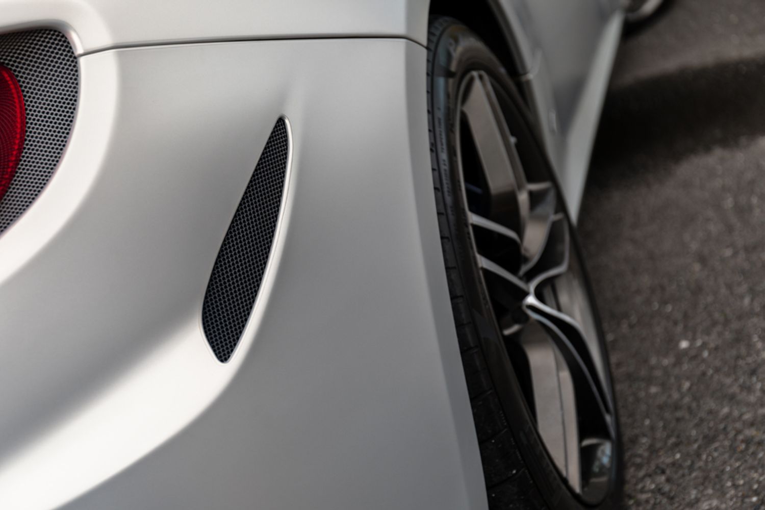 FERRARI FF Hatchback 6.3 V12