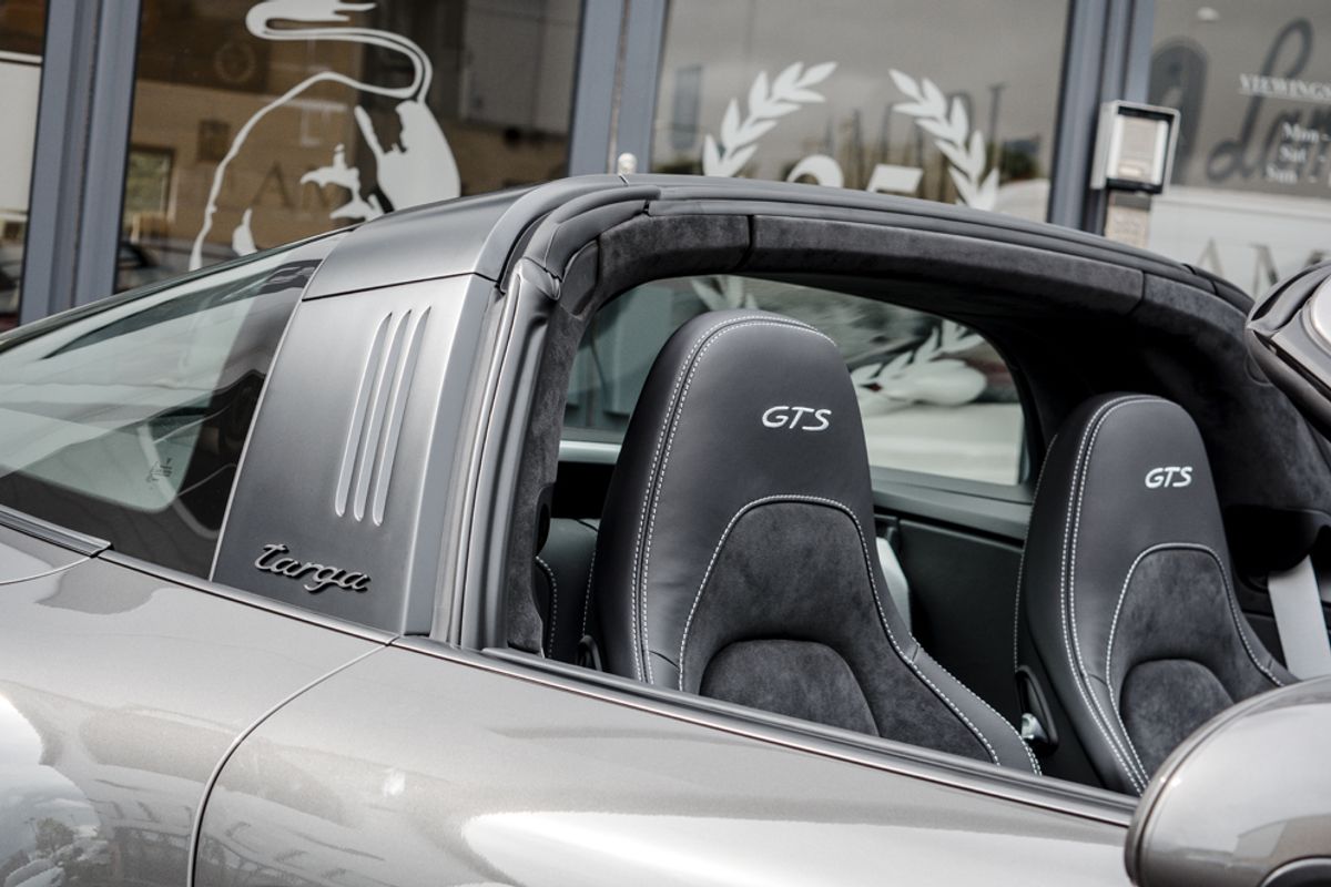 PORSCHE 911 PETROL Convertible 3.0 TARGA 4 GTS PDK 2DR Semi Automatic