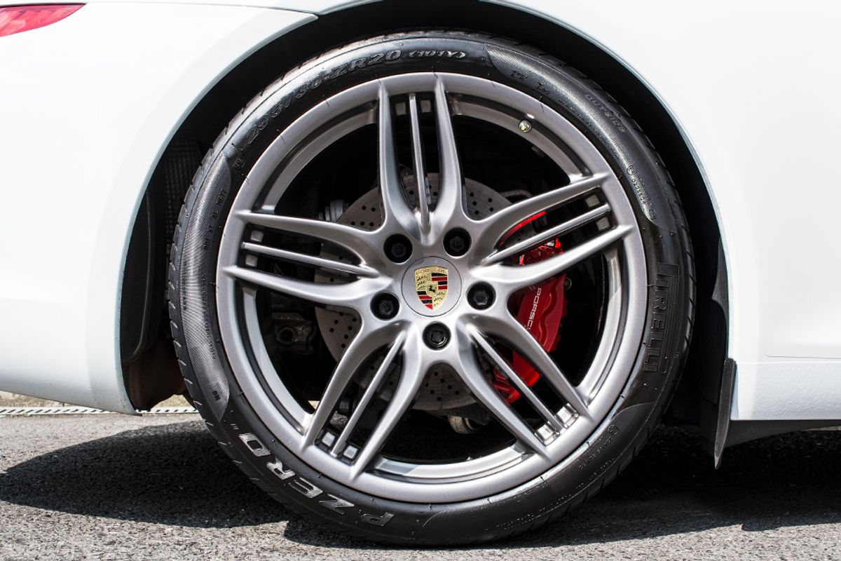 PORSCHE 911 PETROL Coupe 3.8 CARRERA S PDK 2DR Semi Automatic