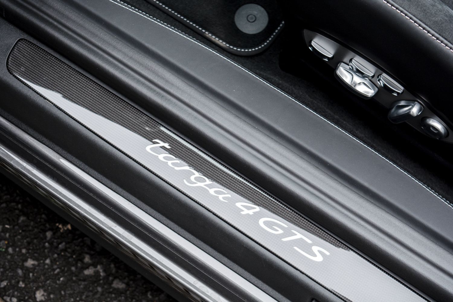 PORSCHE 911 PETROL Convertible 3.0 TARGA 4 GTS PDK 2DR Semi Automatic