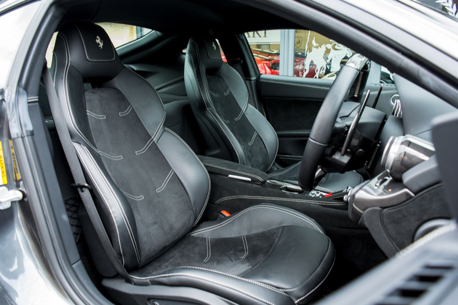 FERRARI F12 BERLINETTA PETROL Coupe 6.3 AB 2DR Semi Automatic