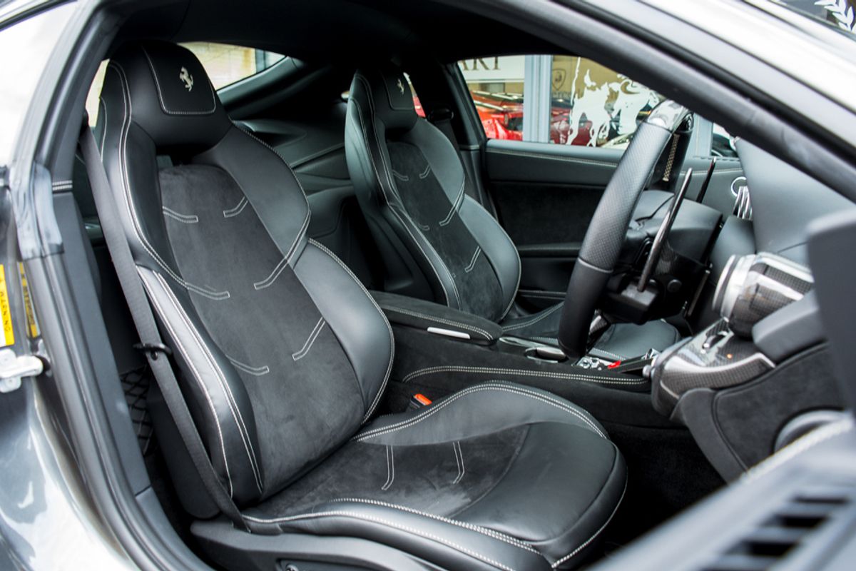 FERRARI F12 BERLINETTA PETROL Coupe 6.3 AB 2DR Semi Automatic