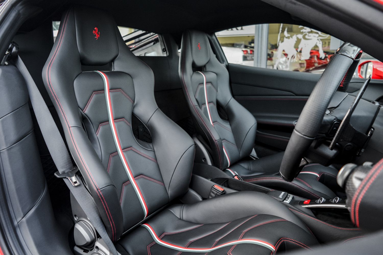 FERRARI 488 PETROL Coupe 3.9 GTB 2DR Semi Automatic
