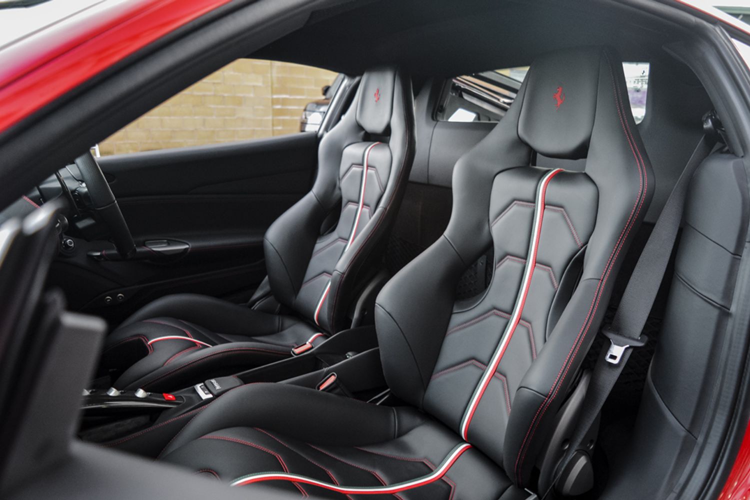 FERRARI 488 PETROL Coupe 3.9 GTB 2DR Semi Automatic
