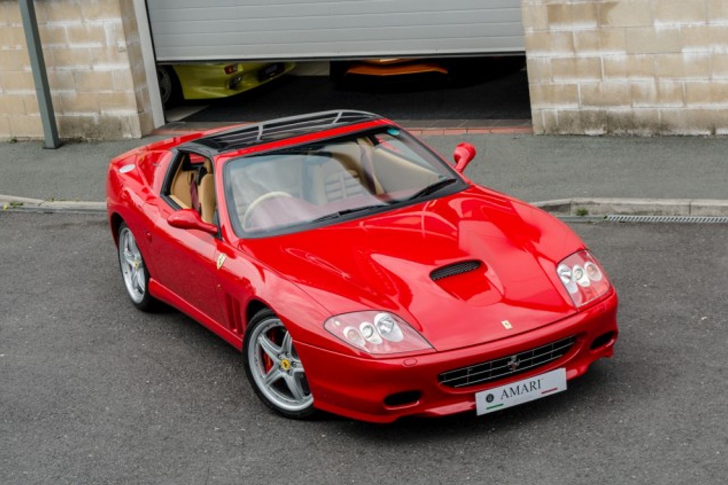 FERRARI 575M Superamerica Convertible 5.7 2DR