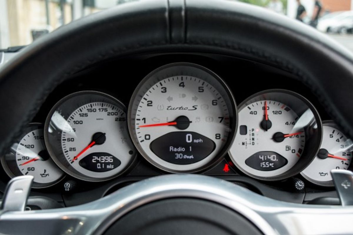 PORSCHE 911 PETROL Coupe 3.8 TURBO S PDK 2DR Semi Automatic