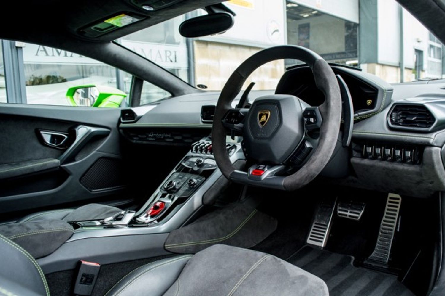 LAMBORGHINI HURACAN PETROL Coupe 5.2 LP 610-4 2DR Semi Automatic