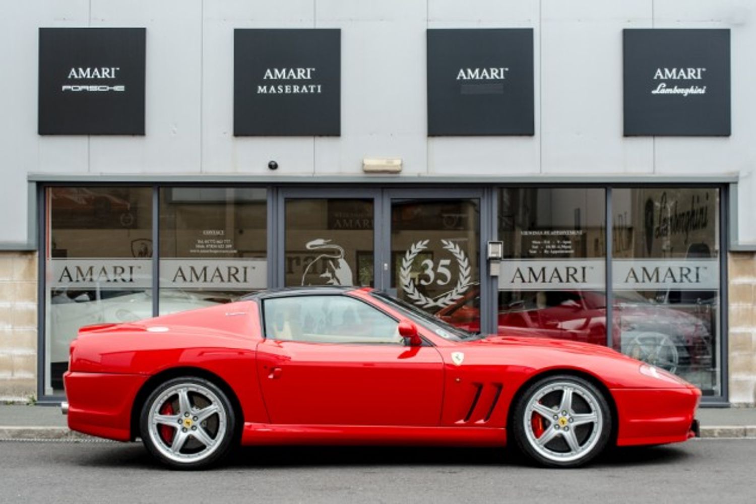 FERRARI 575M Superamerica Convertible 5.7 2DR