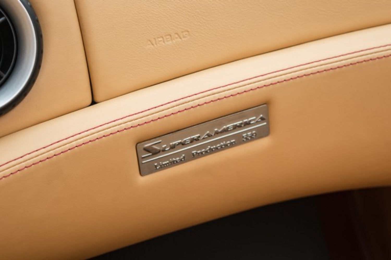 FERRARI 575M Superamerica Convertible 5.7 2DR