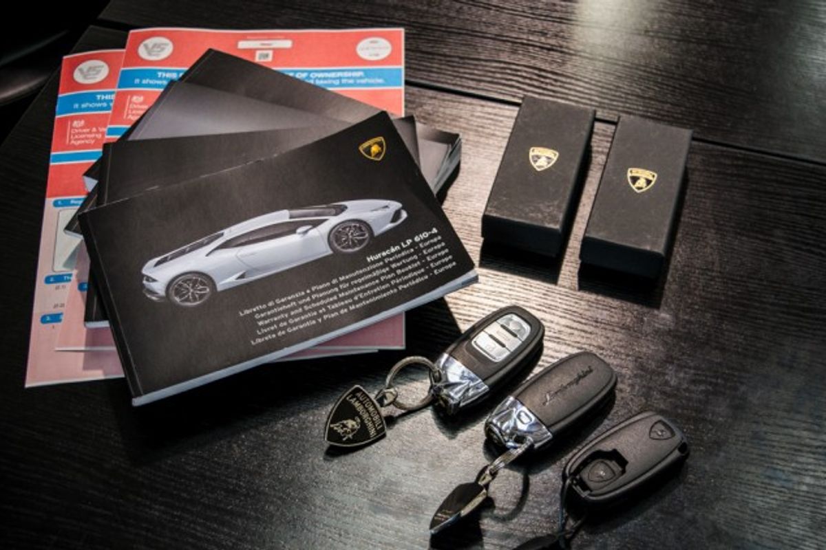 LAMBORGHINI HURACAN PETROL Coupe 5.2 LP 610-4 2DR Semi Automatic