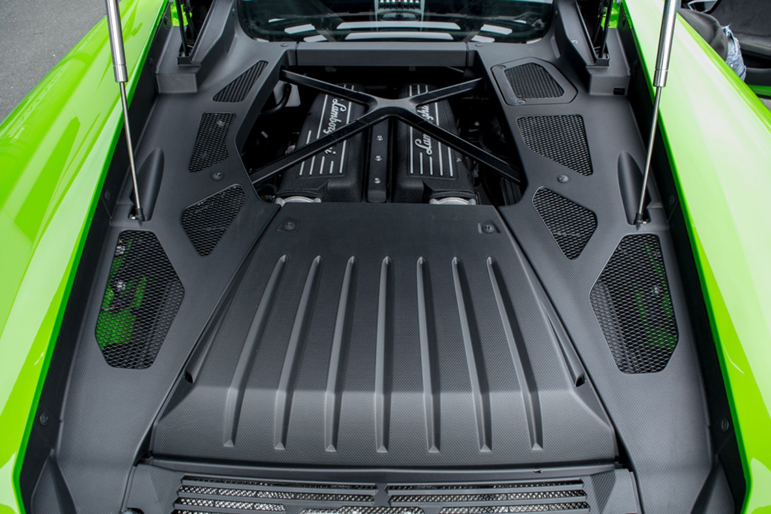 LAMBORGHINI HURACAN PETROL Coupe 5.2 LP 610-4 2DR Semi Automatic