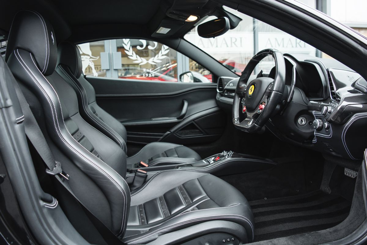 FERRARI 458 PETROL Coupe 4.5 ITALIA DCT 2DR Semi Automatic