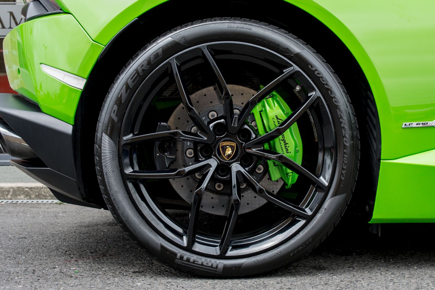 LAMBORGHINI HURACAN PETROL Coupe 5.2 LP 610-4 2DR Semi Automatic