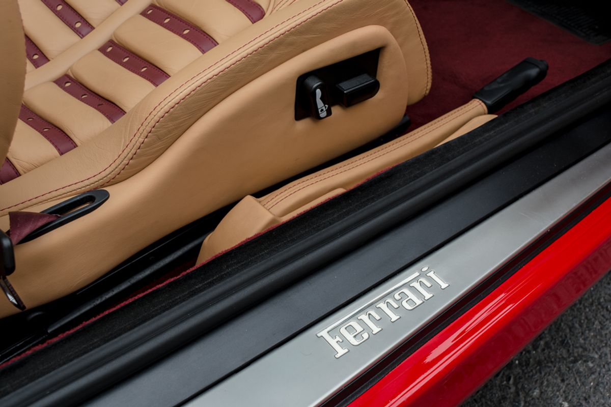 FERRARI 575M Superamerica Convertible 5.7 2DR